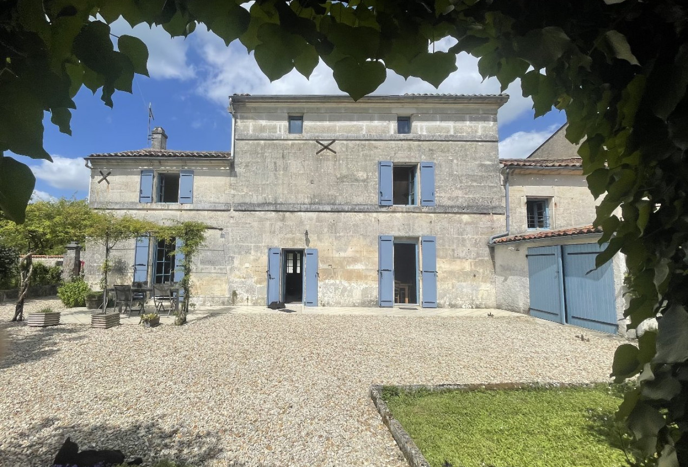 vente Maison Saint Meme Les Carrieres - Photo 1