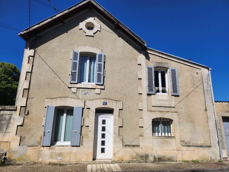 vente Maison Jarnac - Photo 1
