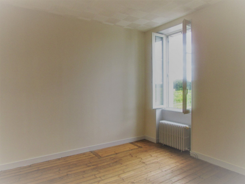 location Maison de village Gondeville - Photo 8