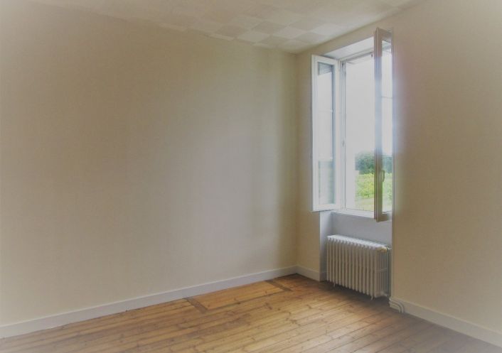 location Maison de village Gondeville