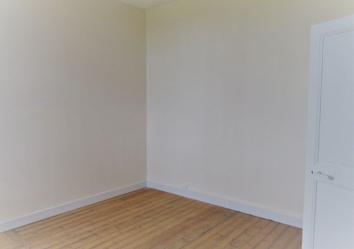 location Maison de village Gondeville
