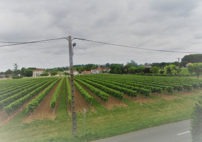 location Maison de village Gondeville