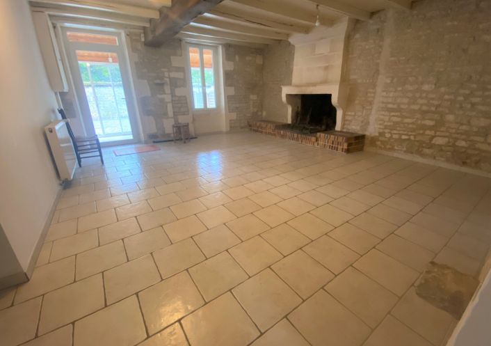 location Maison de village Chassors