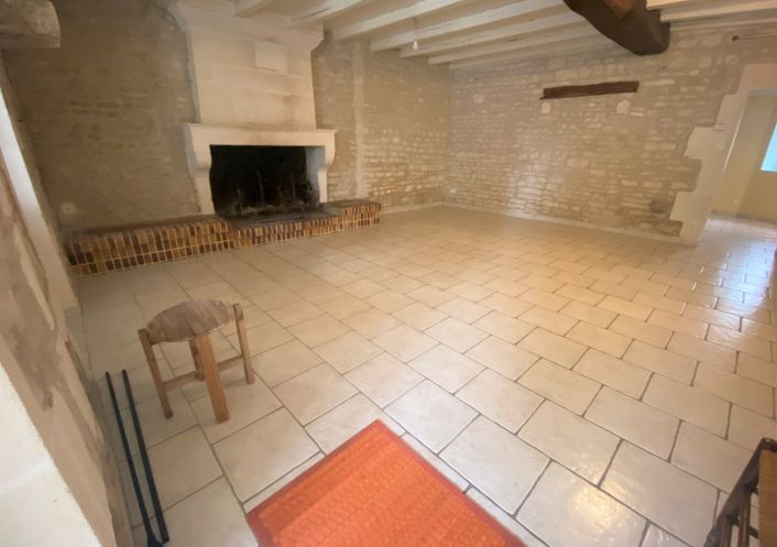 location Maison de village Chassors