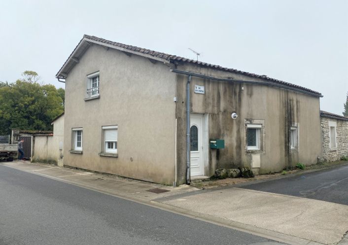 location Maison de village Chassors