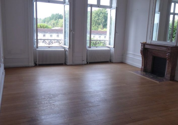 location Maison bourgeoise Jarnac