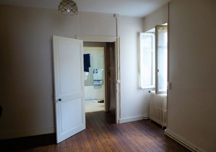 location Maison de ville Jarnac