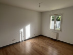 location Pavillon Hiersac