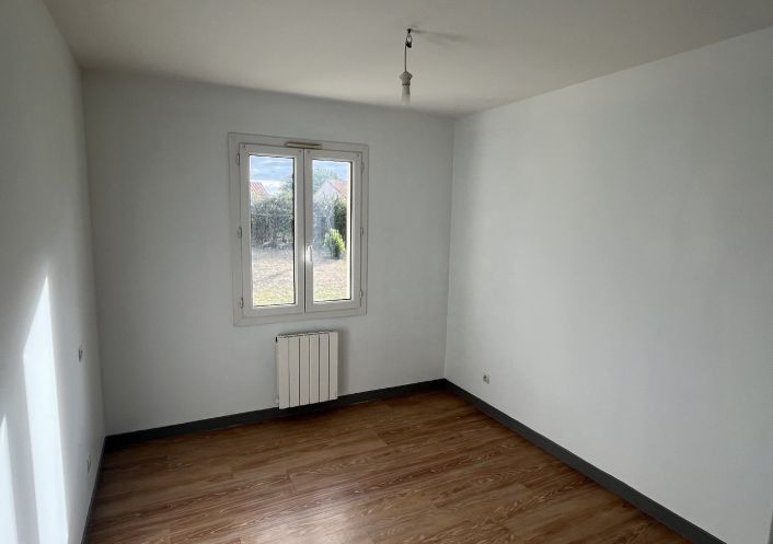 location Pavillon Hiersac