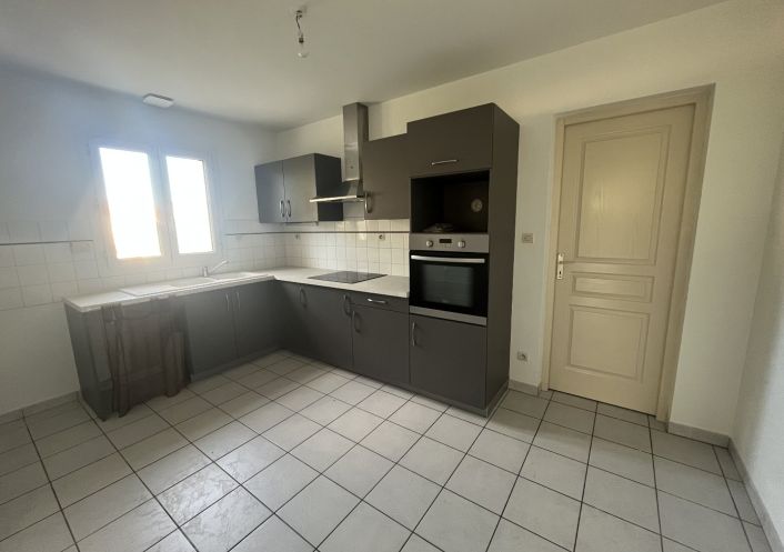 location Pavillon Hiersac