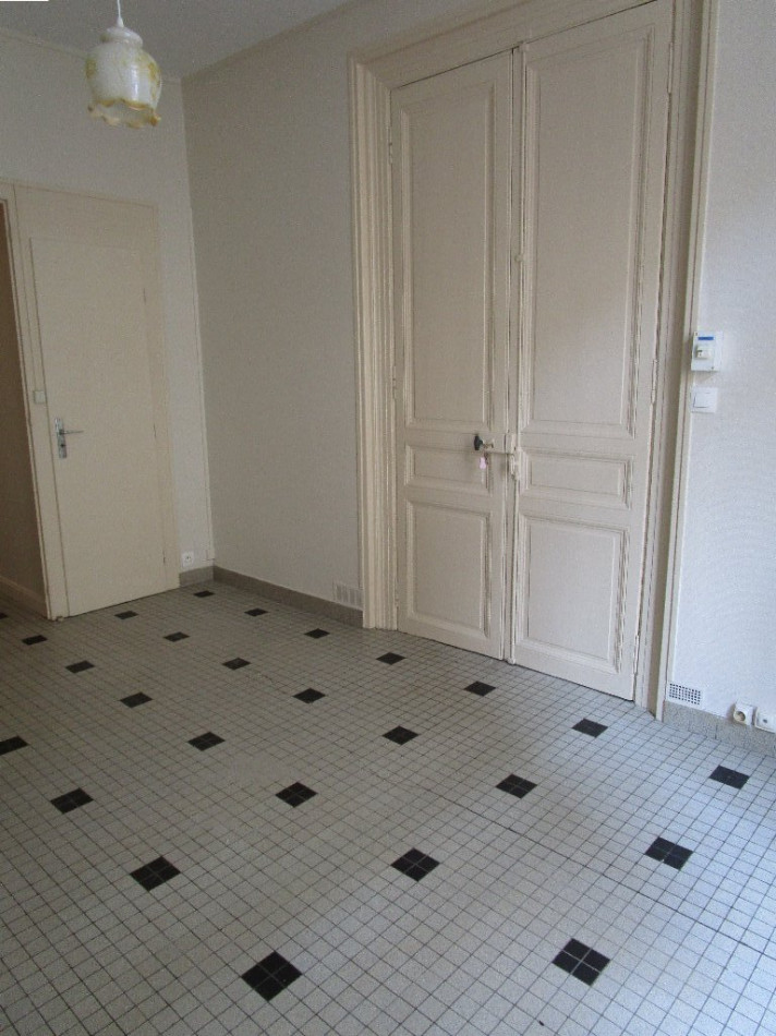 location Appartement Jarnac - Photo 4