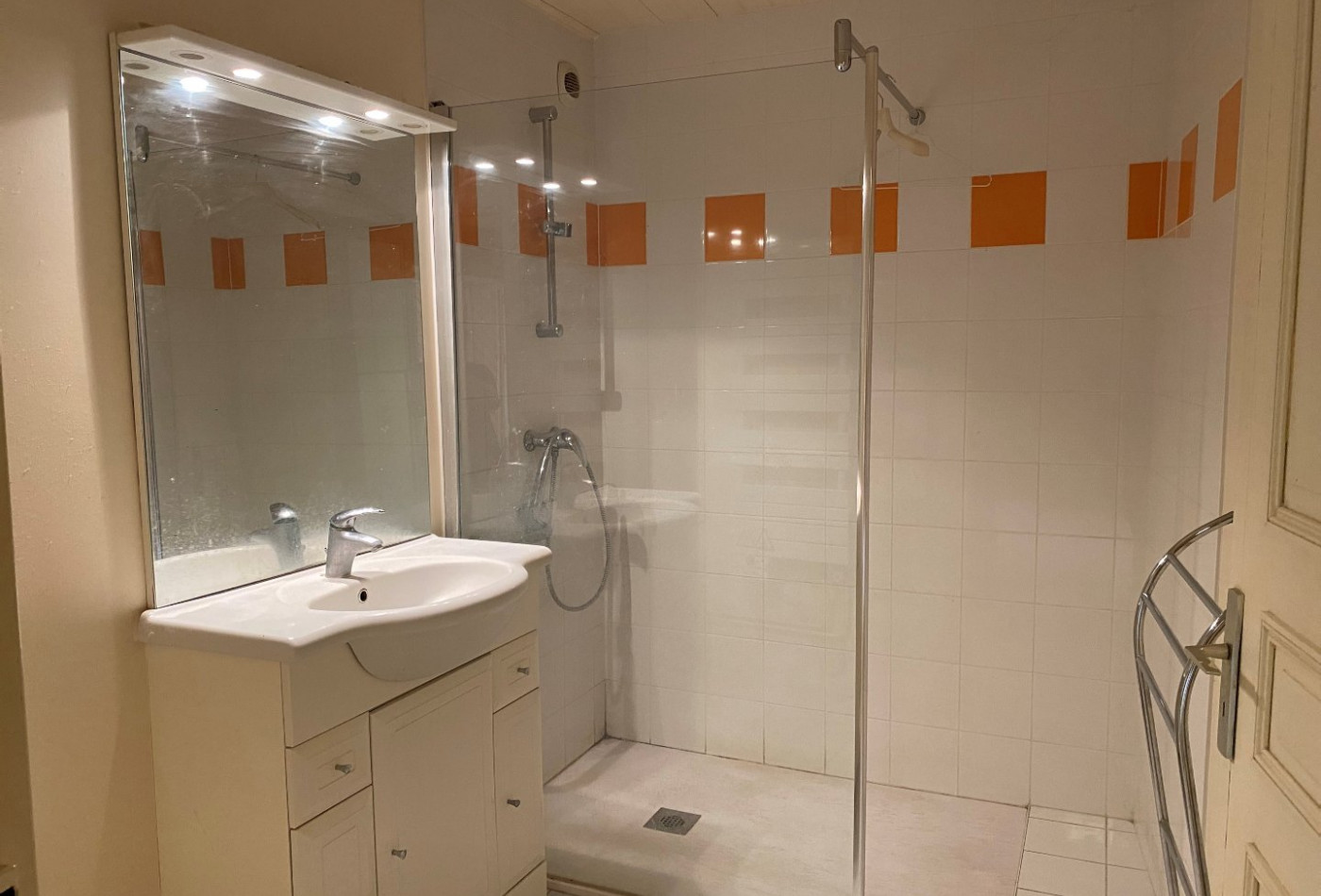 location Appartement Jarnac - Photo 3