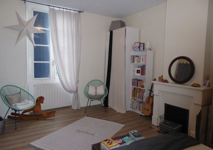 location Maison de village Chateauneuf Sur Charente