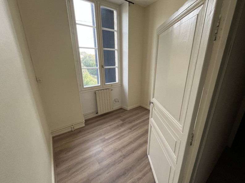 location Maison de village Chateauneuf Sur Charente - Photo 6