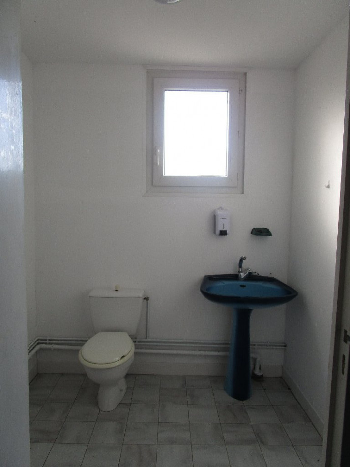 location Ateliers et bureaux Chassors - Photo 6