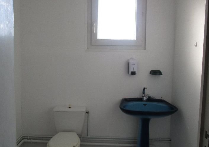 location Ateliers et bureaux Chassors