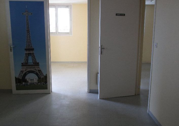 location Ateliers et bureaux Chassors