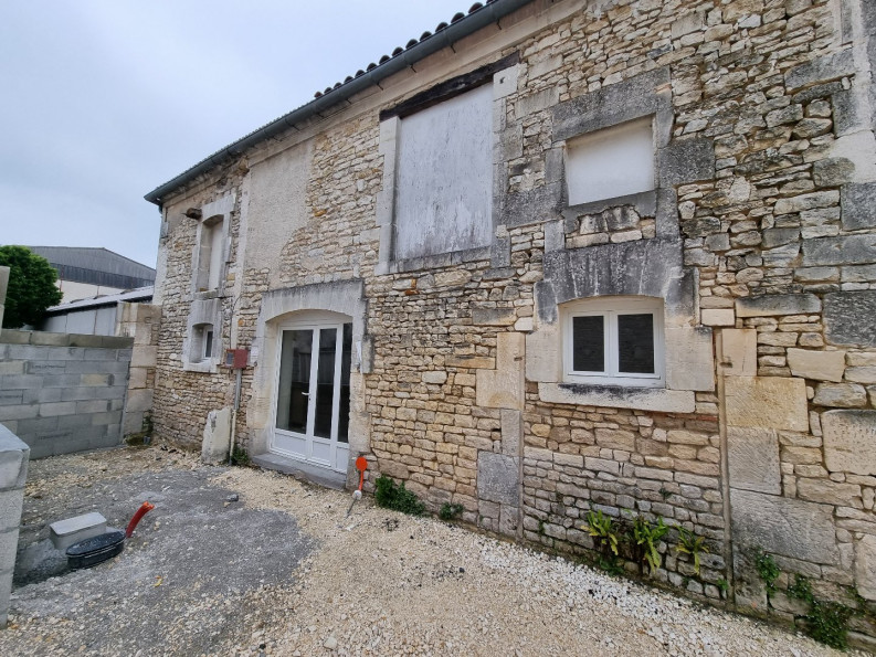 vente Maison Jarnac - Photo 1