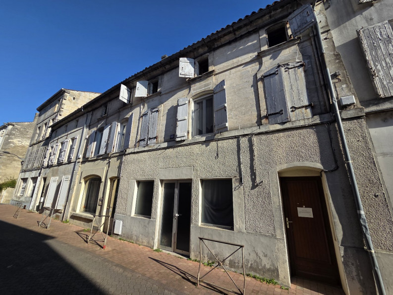 vente Immeuble de rapport Jarnac - Photo 1