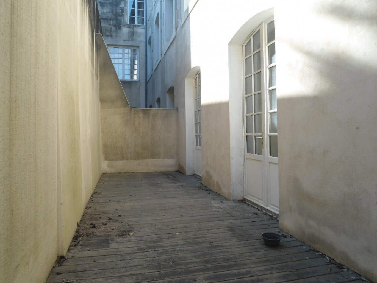 location Appartement en résidence Cognac - Photo 6