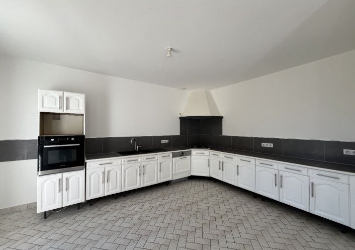 location Pavillon Celles