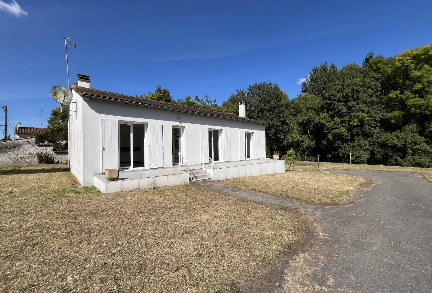 location Pavillon Celles - Photo 2