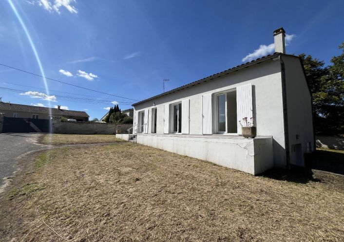 location Pavillon Celles