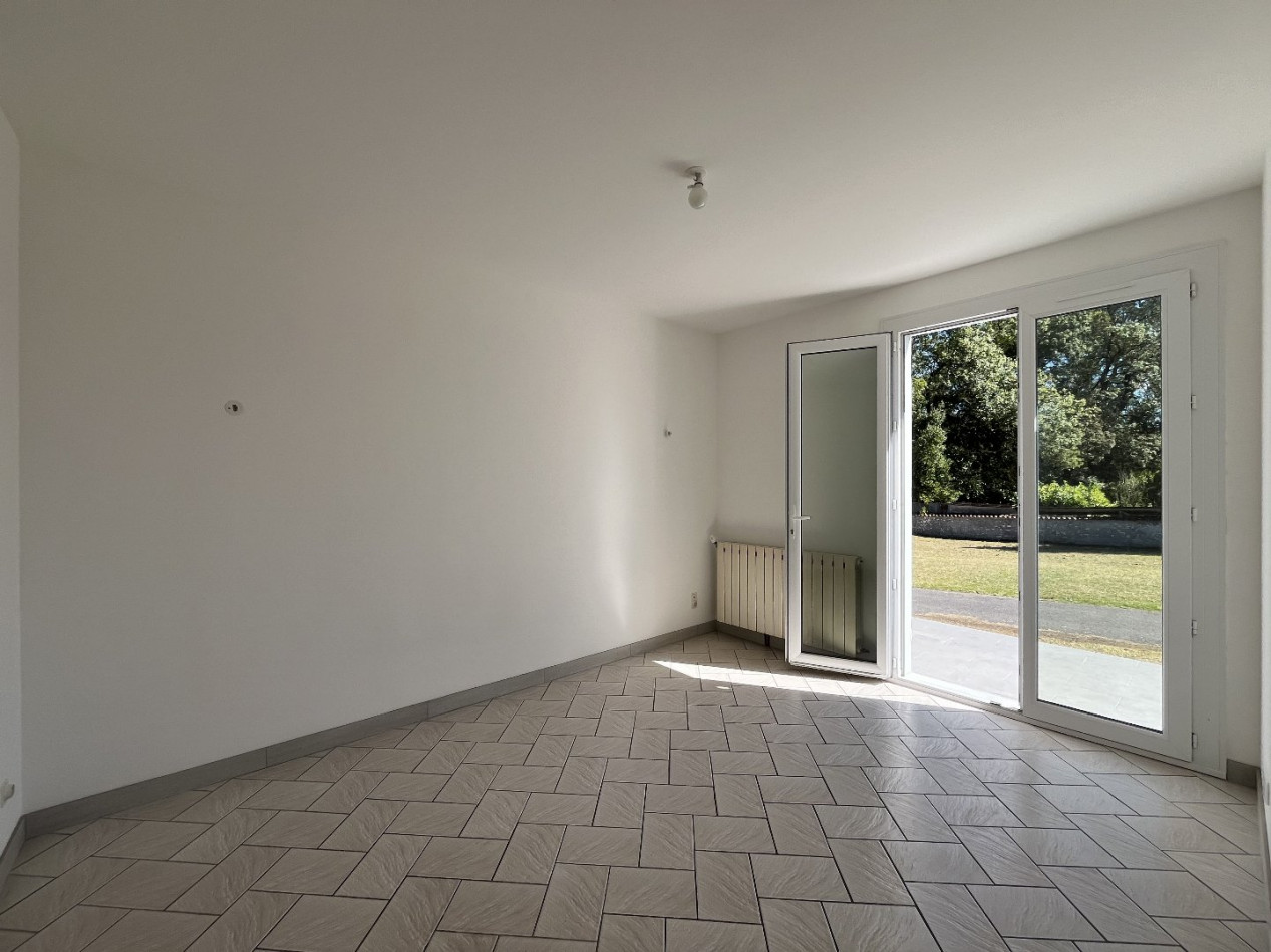 location Pavillon Celles - Photo 9