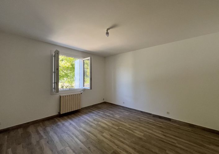 location Pavillon Celles