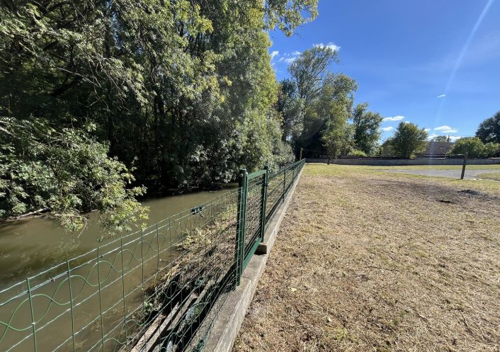 location Pavillon Celles