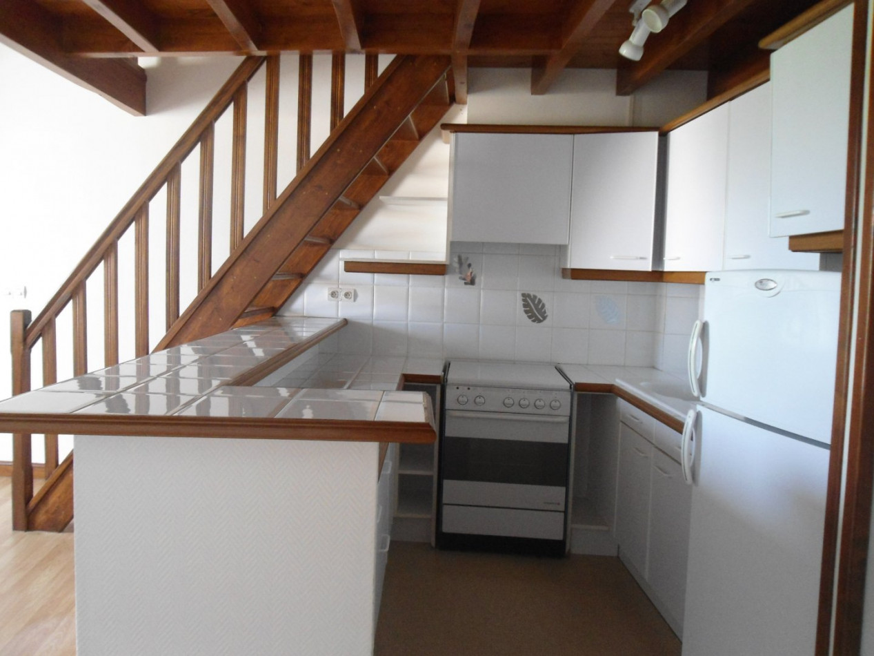 location Appartement Cognac - Photo 2