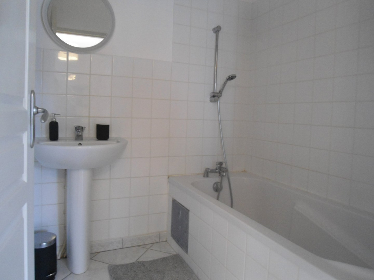 location Appartement en résidence Cognac - Photo 3