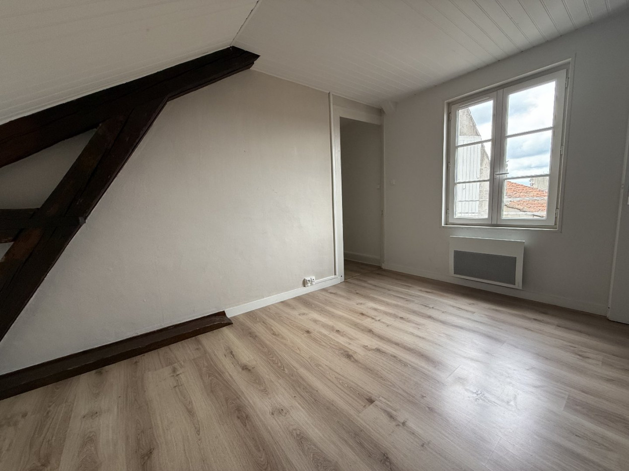 location Appartement Cognac - Photo 5