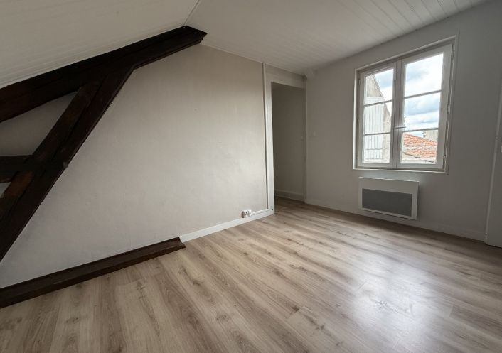 location Appartement Cognac