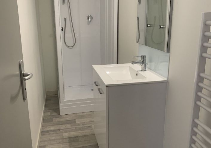 location Appartement rénové Cognac