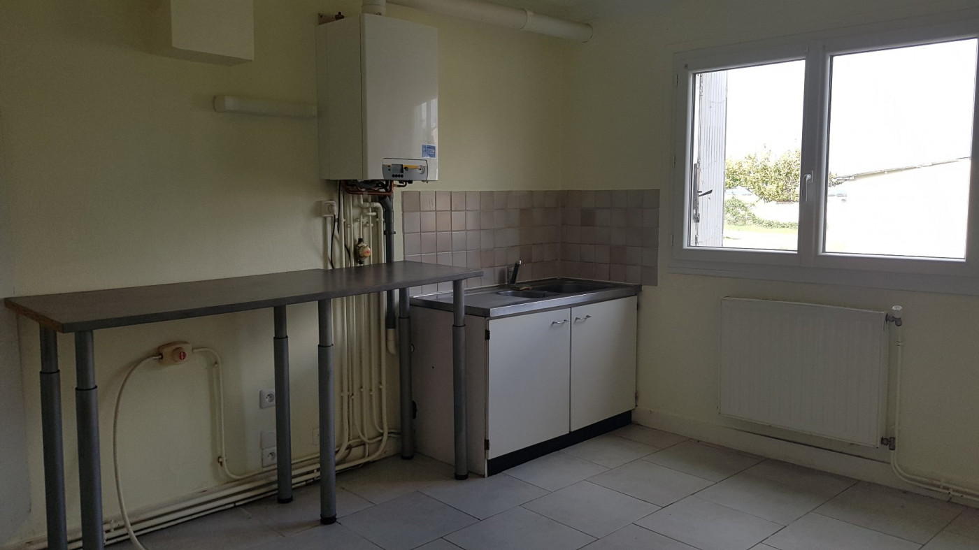 location Maison Salles D'angles - Photo 4