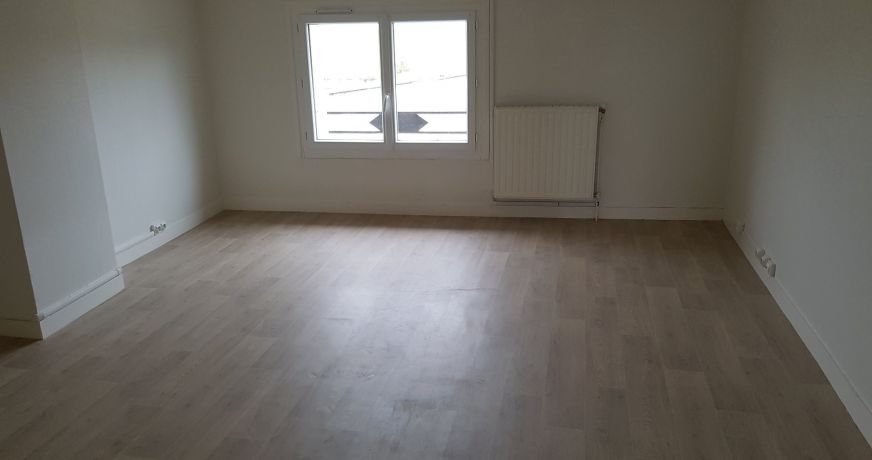 location Maison Salles D'angles