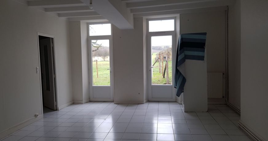 location Maison Salles D'angles