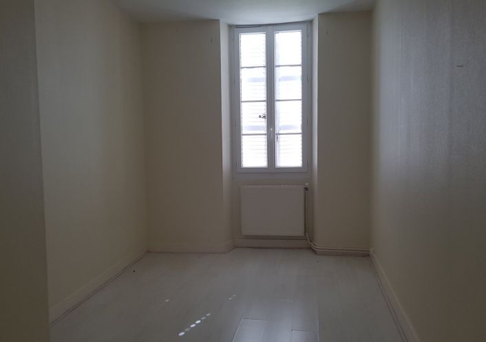 location Maison Salles D'angles
