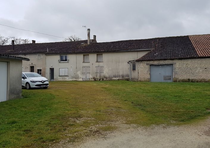 location Maison Salles D'angles