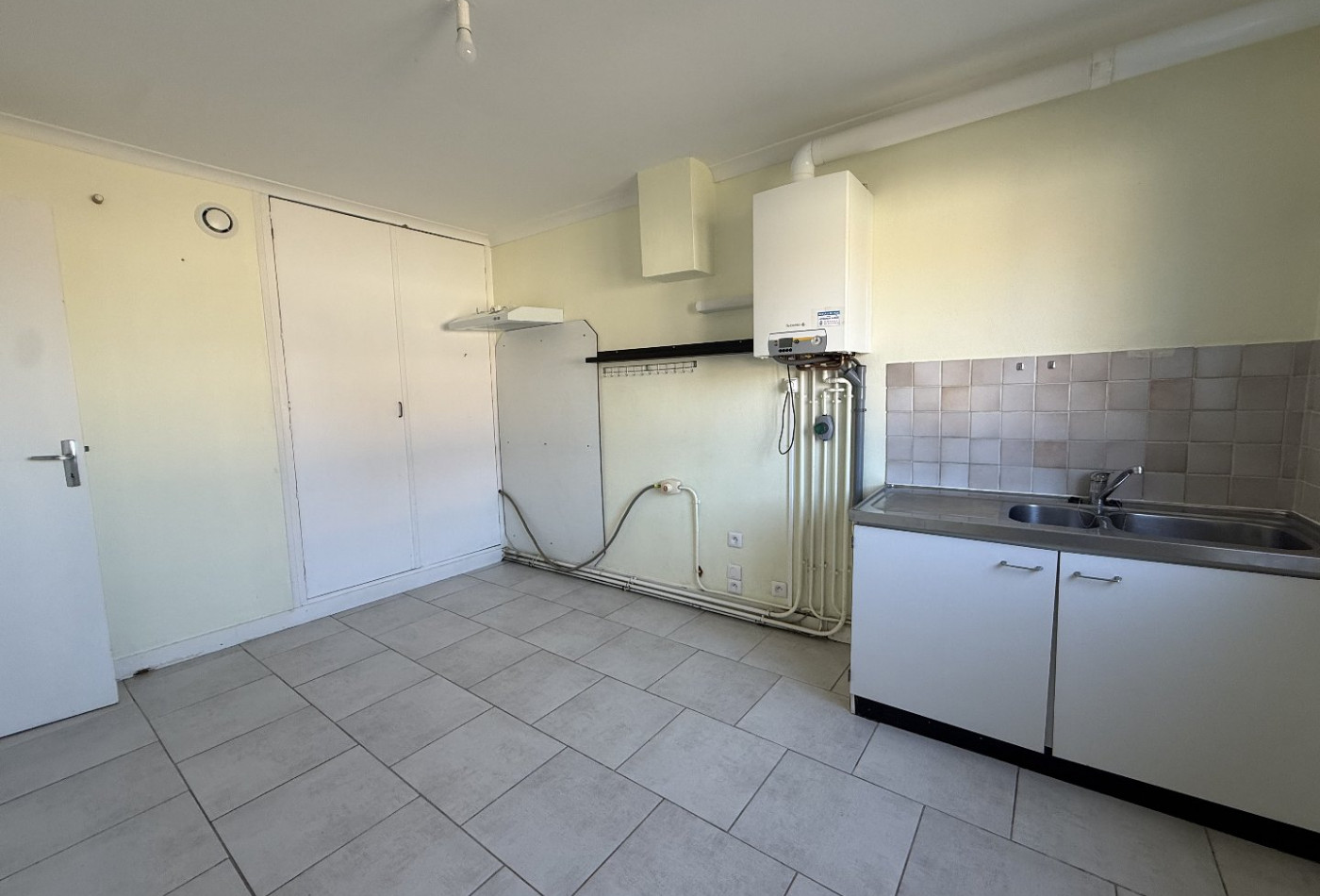 location Maison Salles D'angles - Photo 2