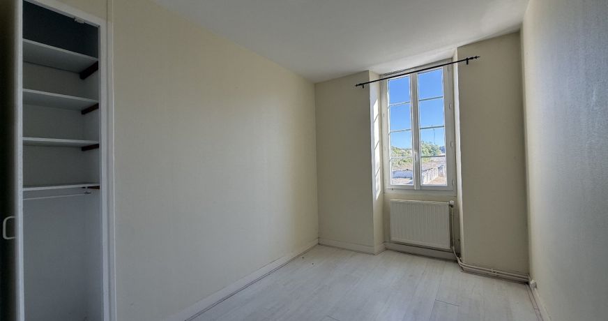 location Maison Salles D'angles