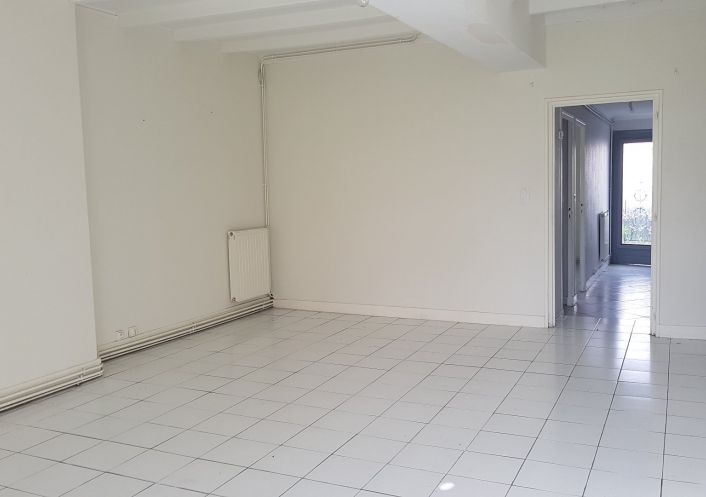 location Maison Salles D'angles