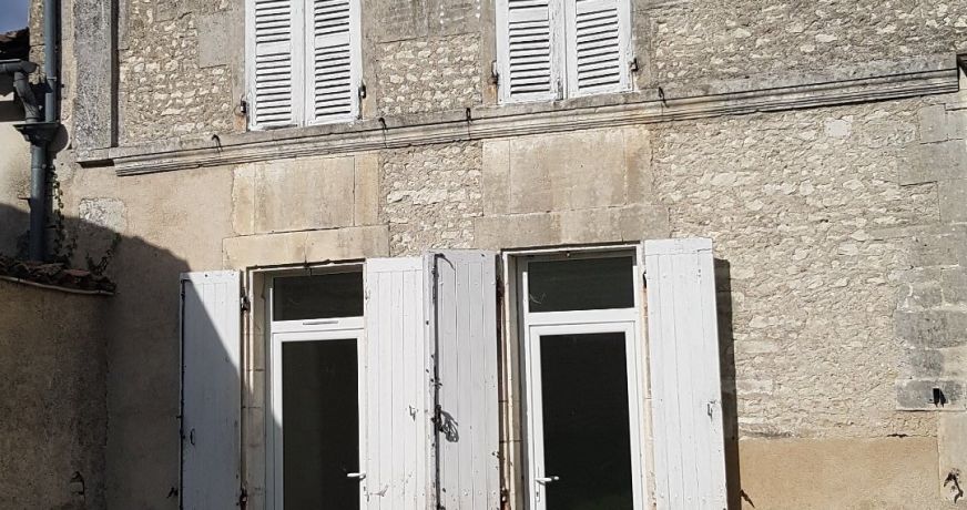 location Maison Salles D'angles