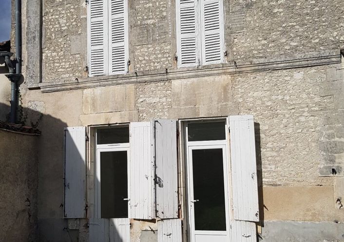 location Maison Salles D'angles