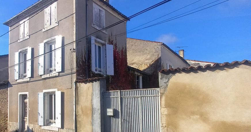 vente Maison Cognac