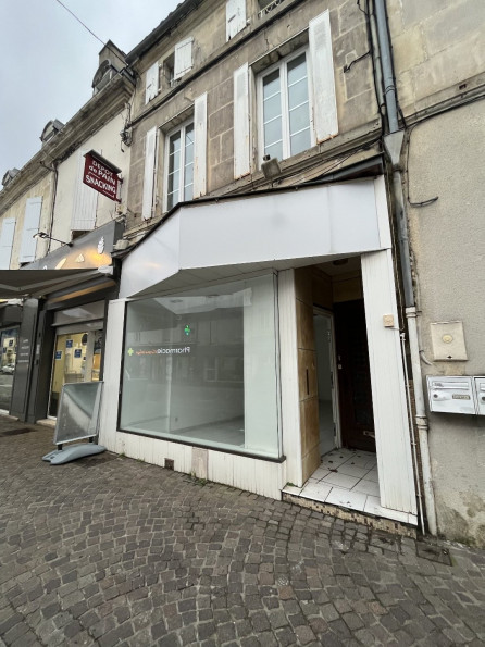 location Bureau Cognac - Photo 1