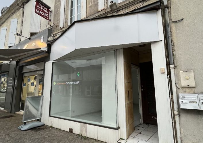 location Bureau Cognac