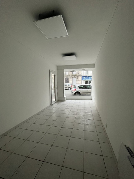 location Bureau Cognac - Photo 3