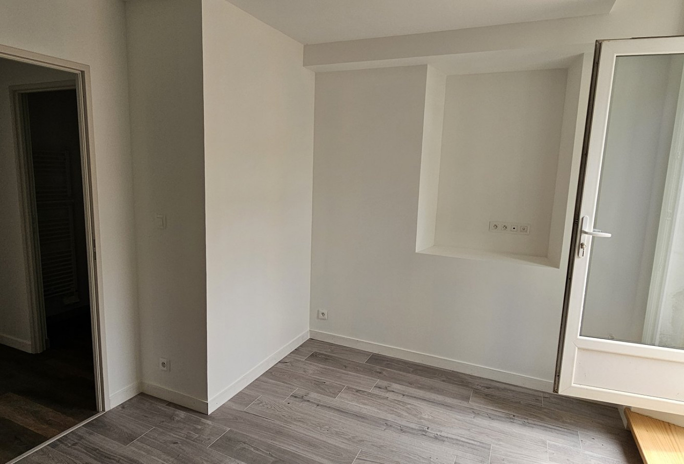 location Appartement Burie - Photo 5